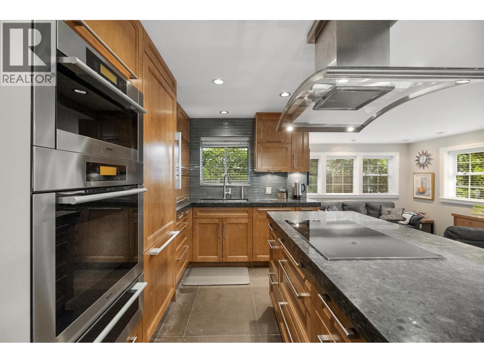 103 828 Gilford Street, Vancouver, British Columbia  V6G 2N6 - Photo 13 - R3095596