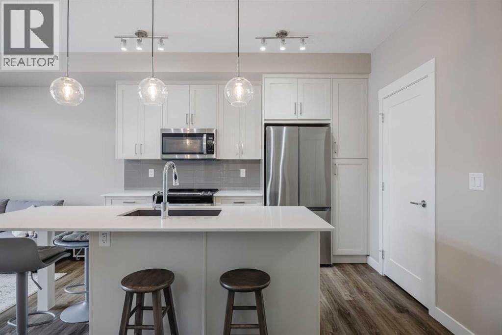 210, 25 Walgrove Walk  Se, Calgary, Alberta  T2X 5E2 - Photo 7 - A2290029