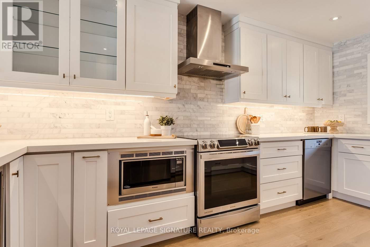 5 Georgian Court, Toronto, Ontario  M4P 2J7 - Photo 14 - C12844044