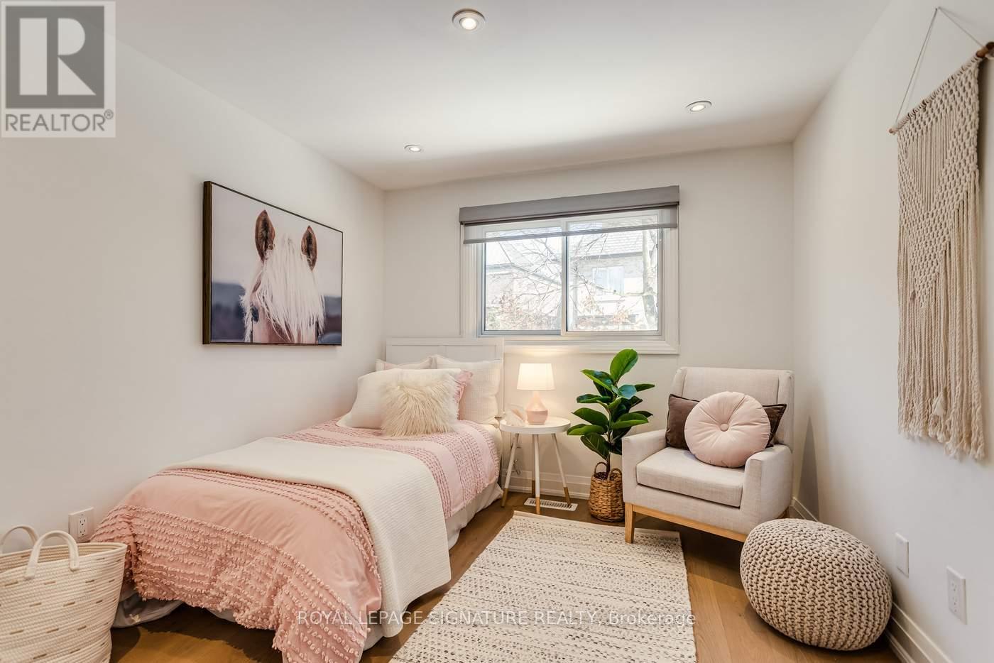 5 Georgian Court, Toronto, Ontario  M4P 2J7 - Photo 26 - C12844044