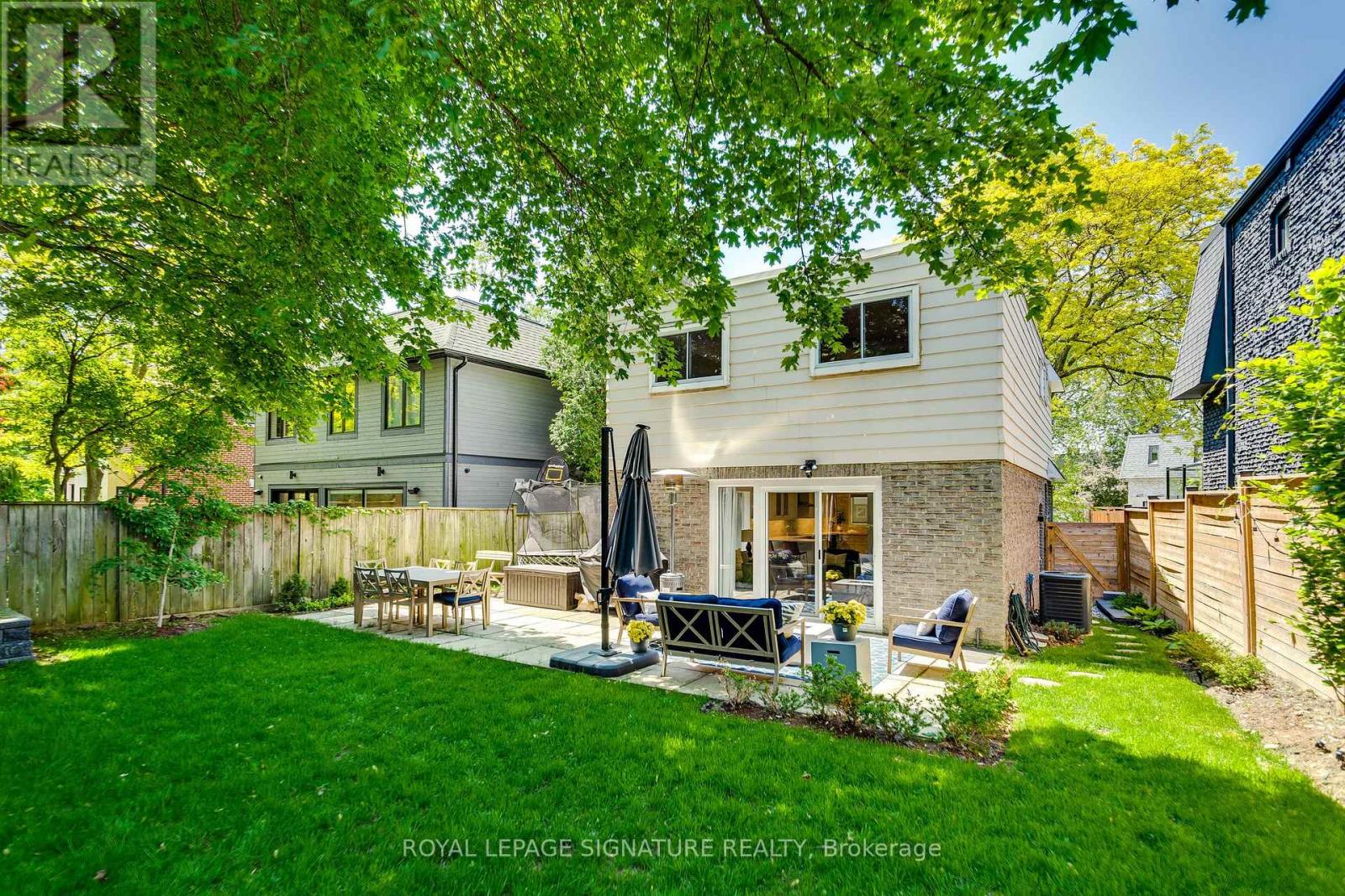 5 Georgian Court, Toronto, Ontario  M4P 2J7 - Photo 37 - C12844044