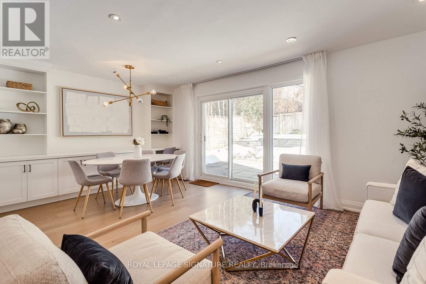 5 Georgian Court, Toronto, Ontario  M4P 2J7 - Photo 7 - C12844044