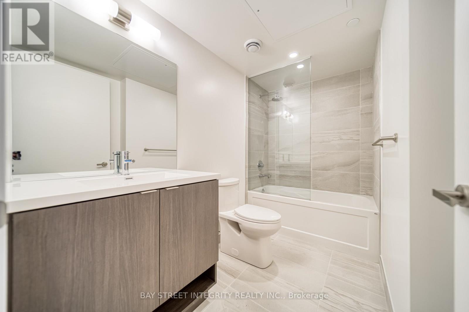 2009 - 138 Downes Street, Toronto, Ontario  M5E 0E4 - Photo 24 - C12844082