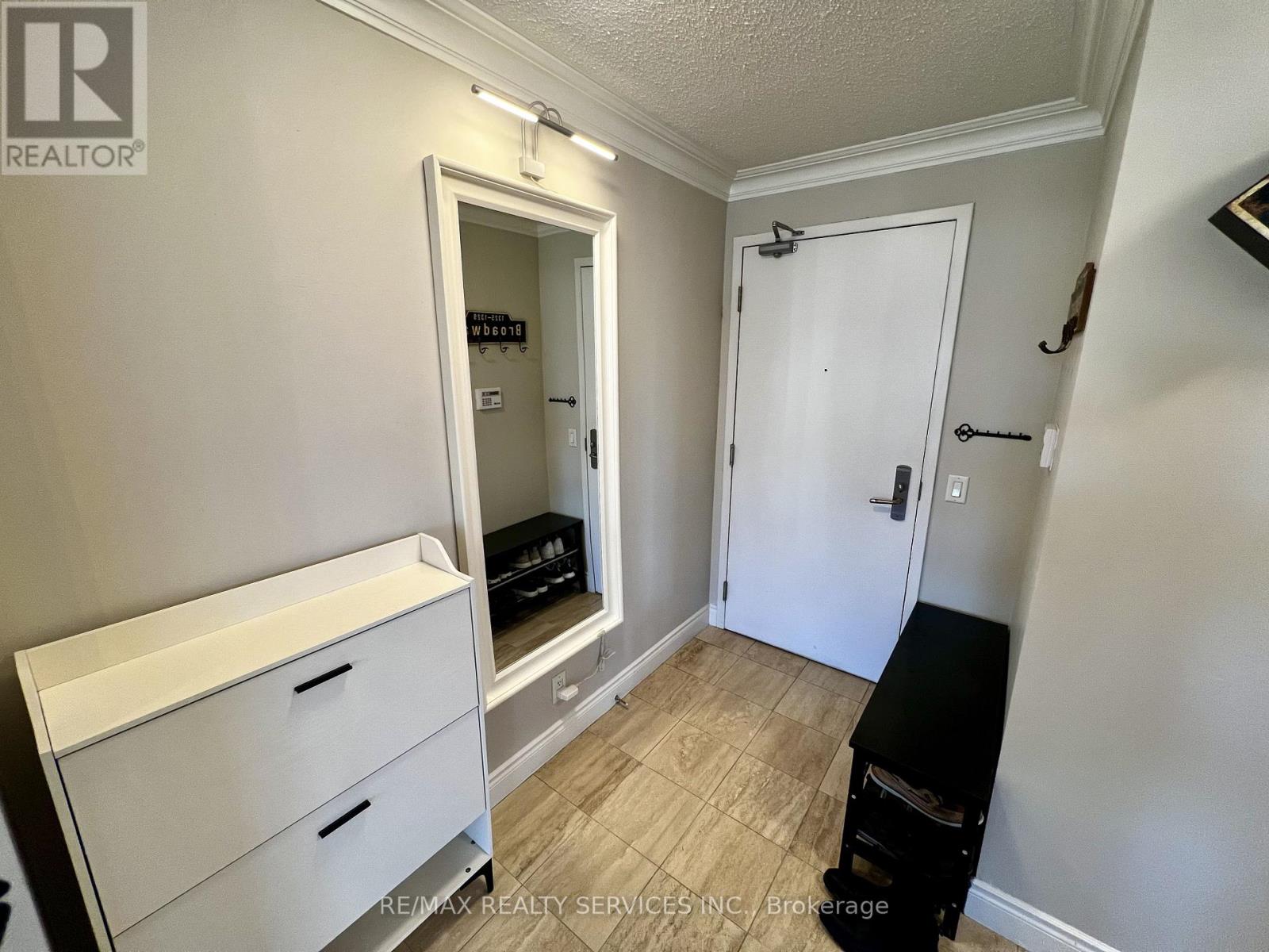 303 - 78 Harrison Garden Boulevard, Toronto, Ontario  M2N 7E3 - Photo 4 - C12844198