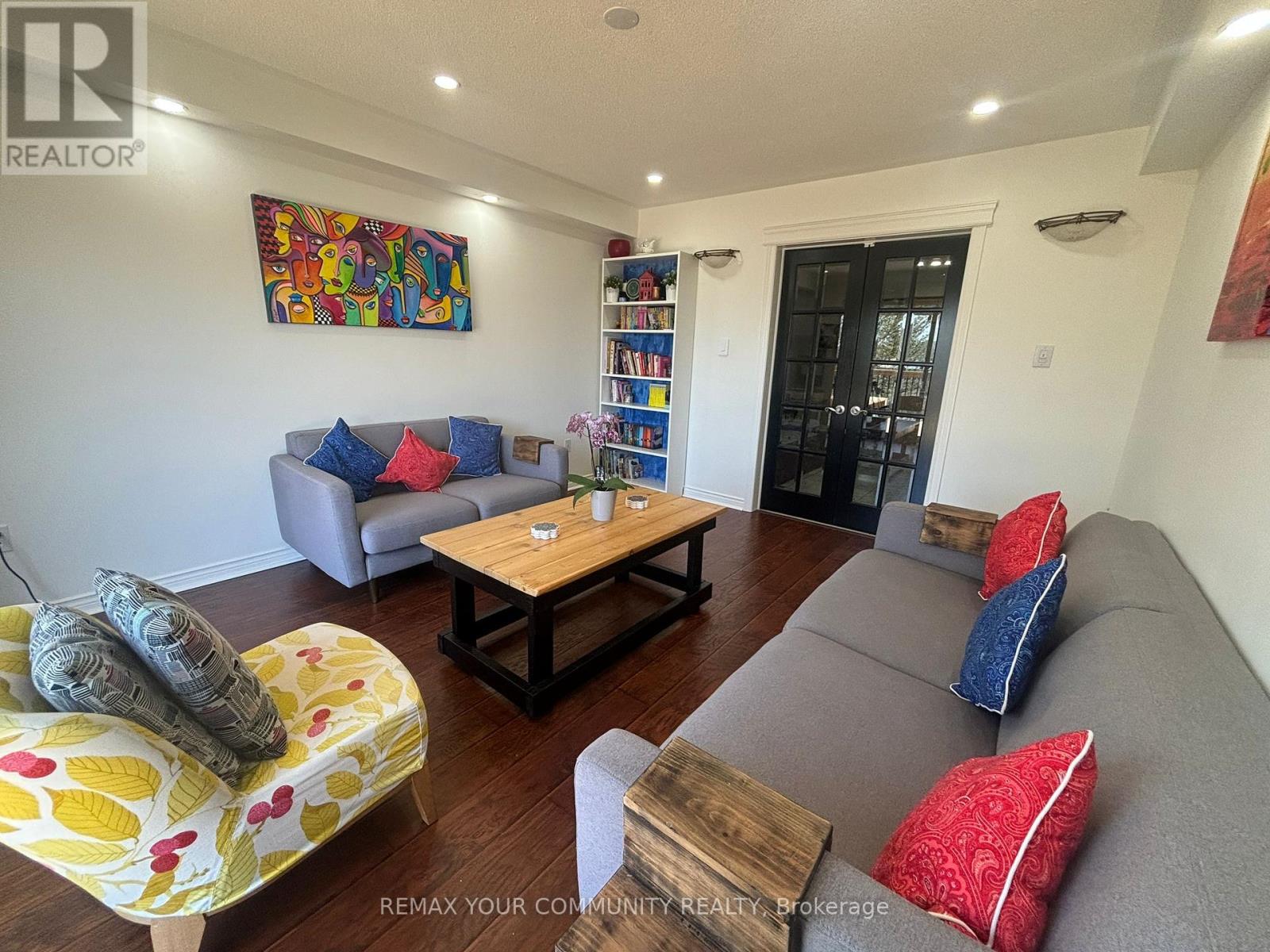 103 Dooley Crescent, Ajax, Ontario  L1T 4J3 - Photo 2 - E12844202