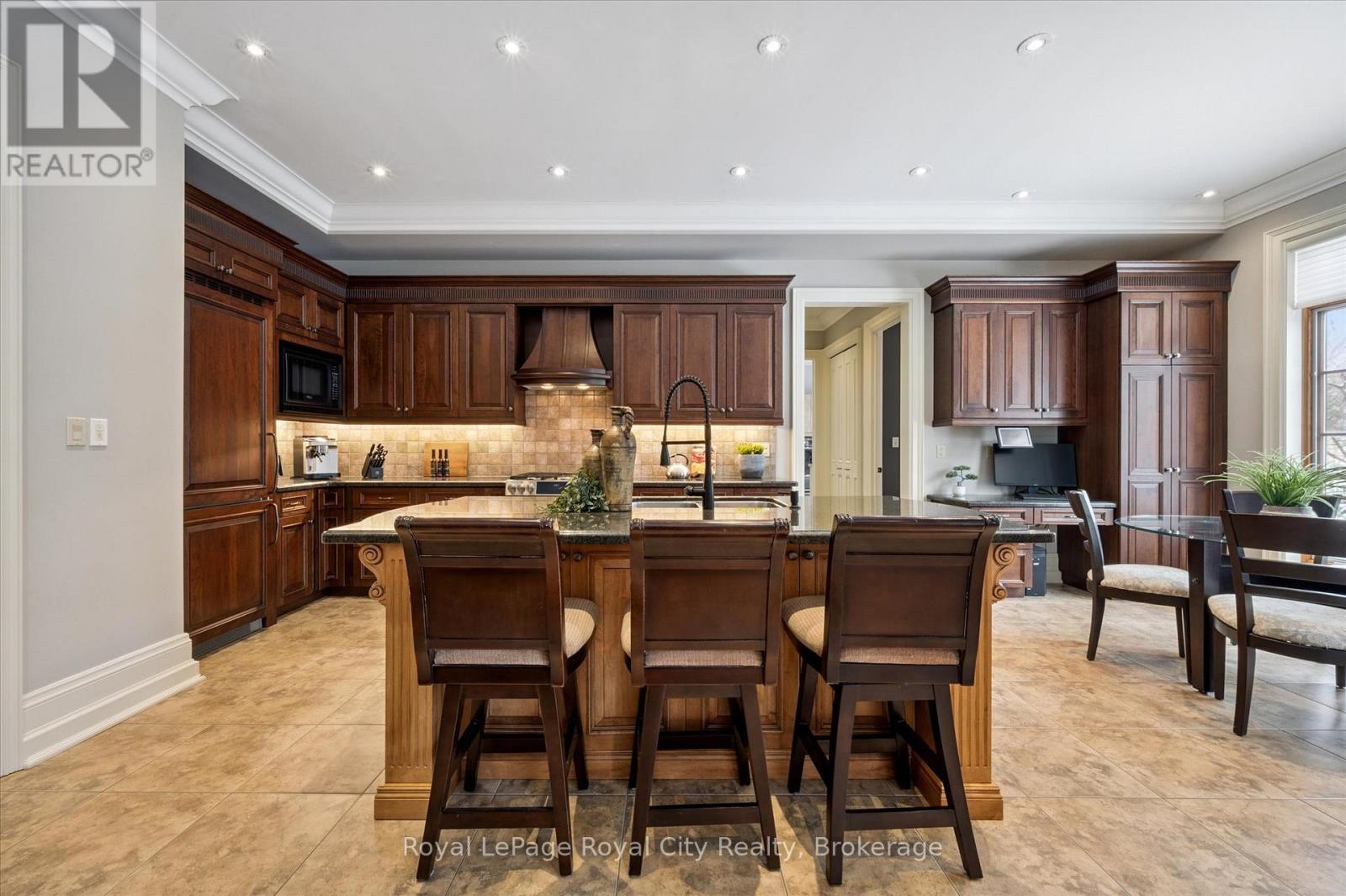 63 Metcalfe Street, Guelph, Ontario  N1E 4X7 - Photo 10 - X12734796