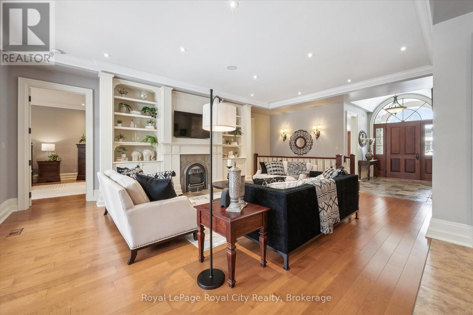 63 Metcalfe Street, Guelph, Ontario  N1E 4X7 - Photo 5 - X12734796