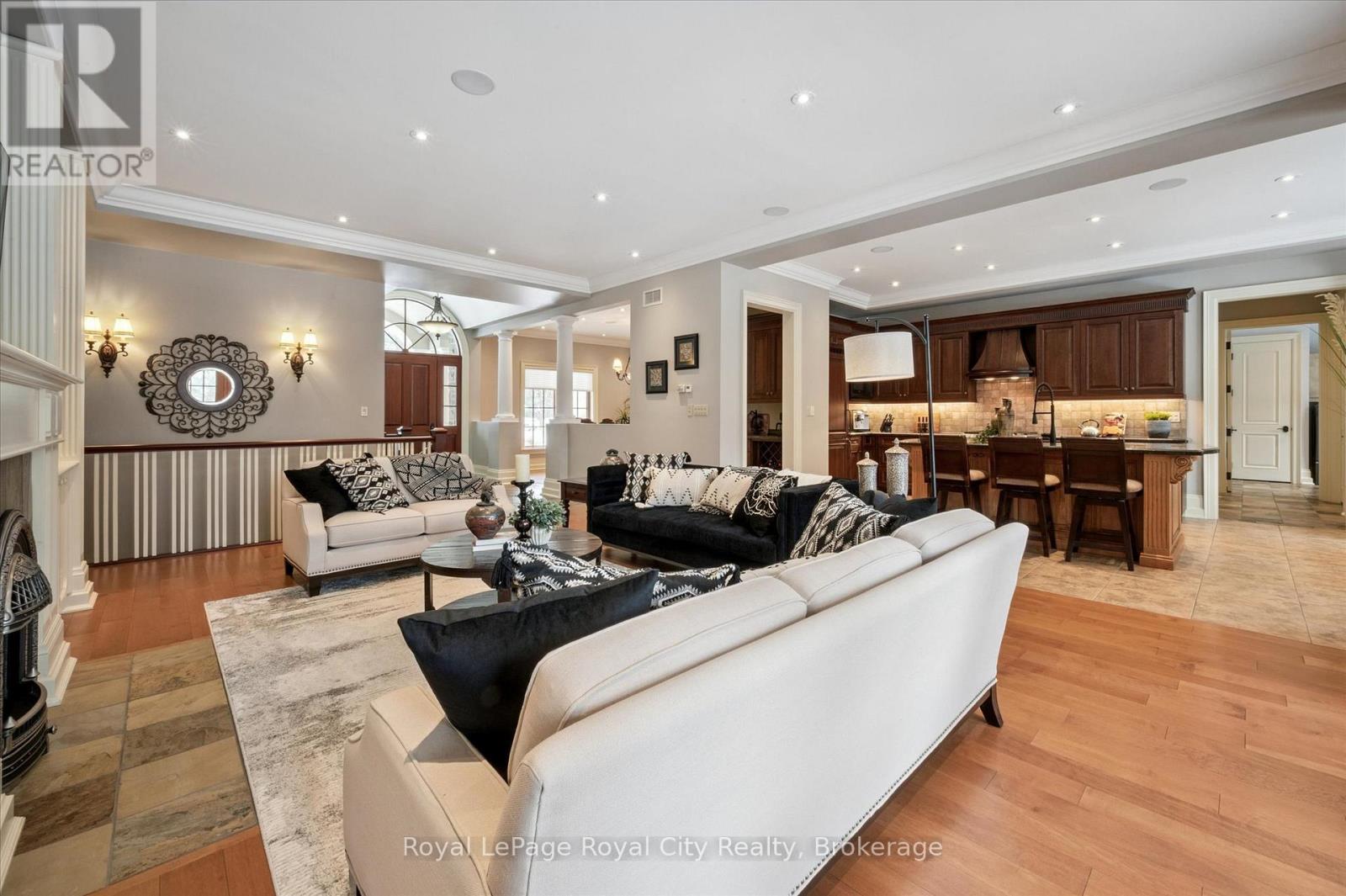 63 Metcalfe Street, Guelph, Ontario  N1E 4X7 - Photo 9 - X12734796