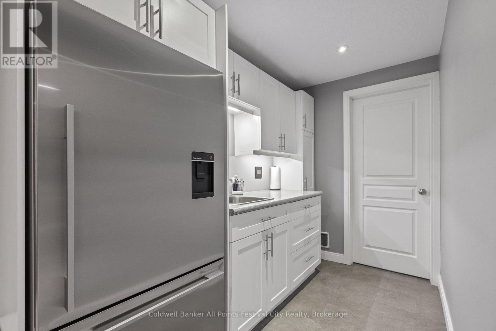 345 Krohmer Drive, Goderich, Ontario  N7A 4G8 - Photo 39 - X12843728