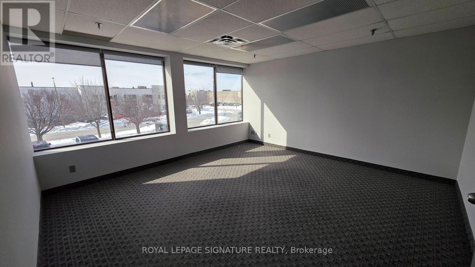 3 - 237 Romina Road, Vaughan (Concord), Ontario  L4K 4V3 - Photo 10 - N12844188