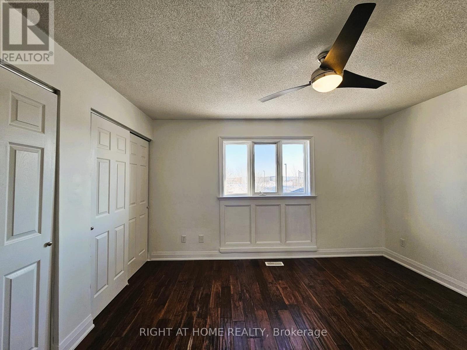 206 Fairwood Drive, Georgina, Ontario  L4P 3Y5 - Photo 13 - N12844210