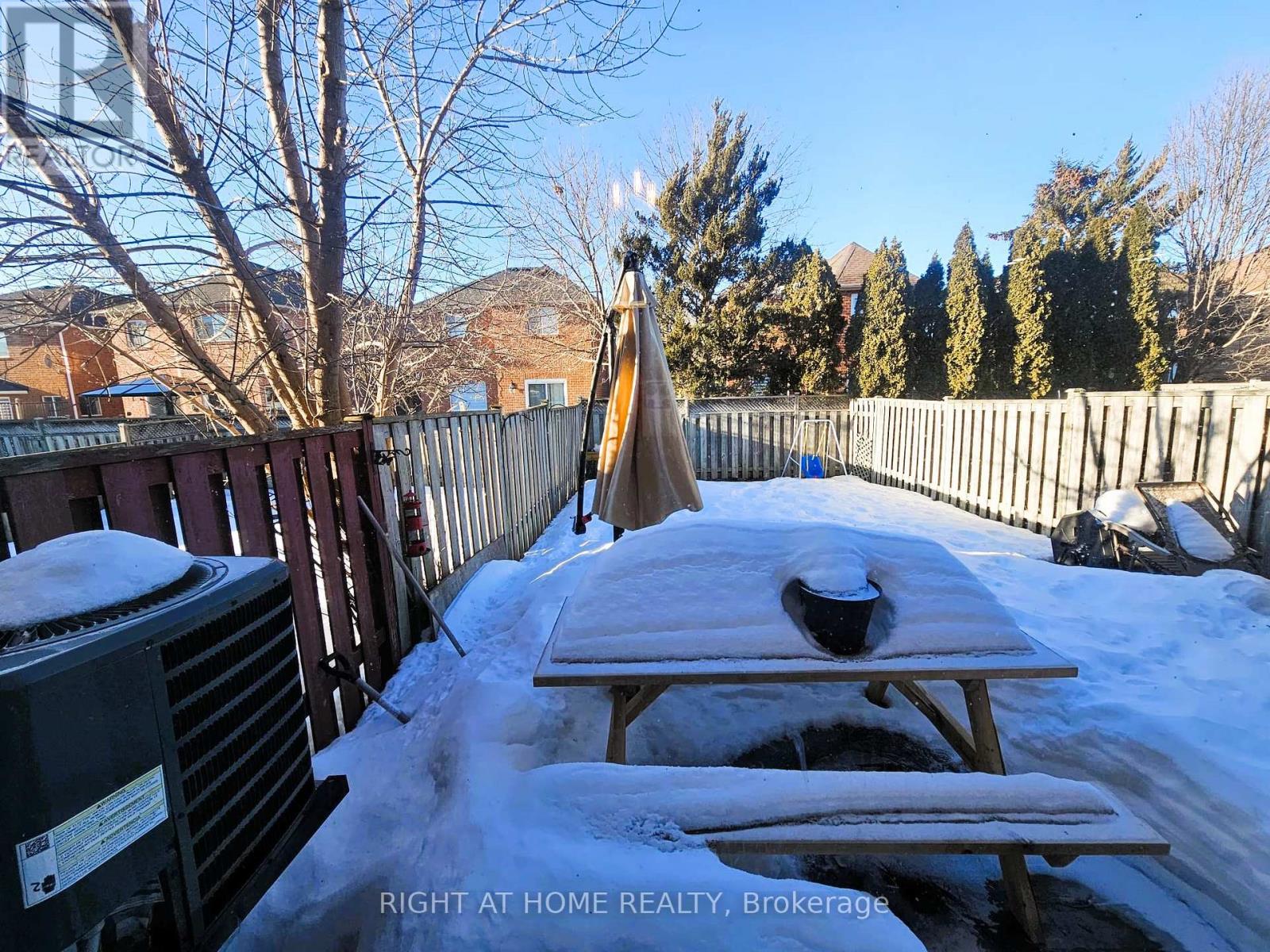 206 Fairwood Drive, Georgina, Ontario  L4P 3Y5 - Photo 22 - N12844210