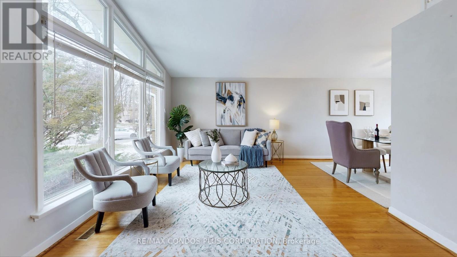 333 Pleasant Avenue, Toronto, Ontario  M2R 2R3 - Photo 4 - C12689668