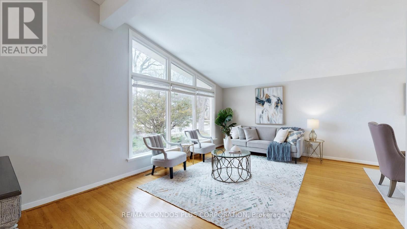 333 Pleasant Avenue, Toronto, Ontario  M2R 2R3 - Photo 6 - C12689668