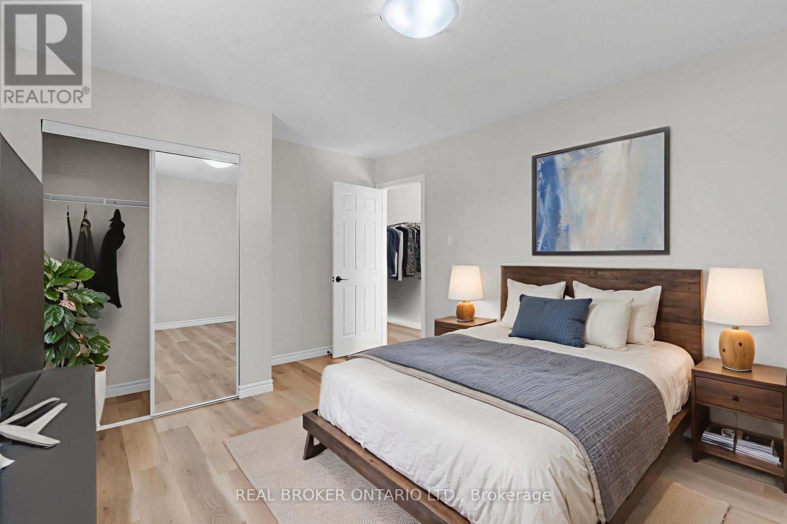 3392 Lee Avenue, Severn (West Shore), Ontario  L0K 1G0 - Photo 12 - S12844226