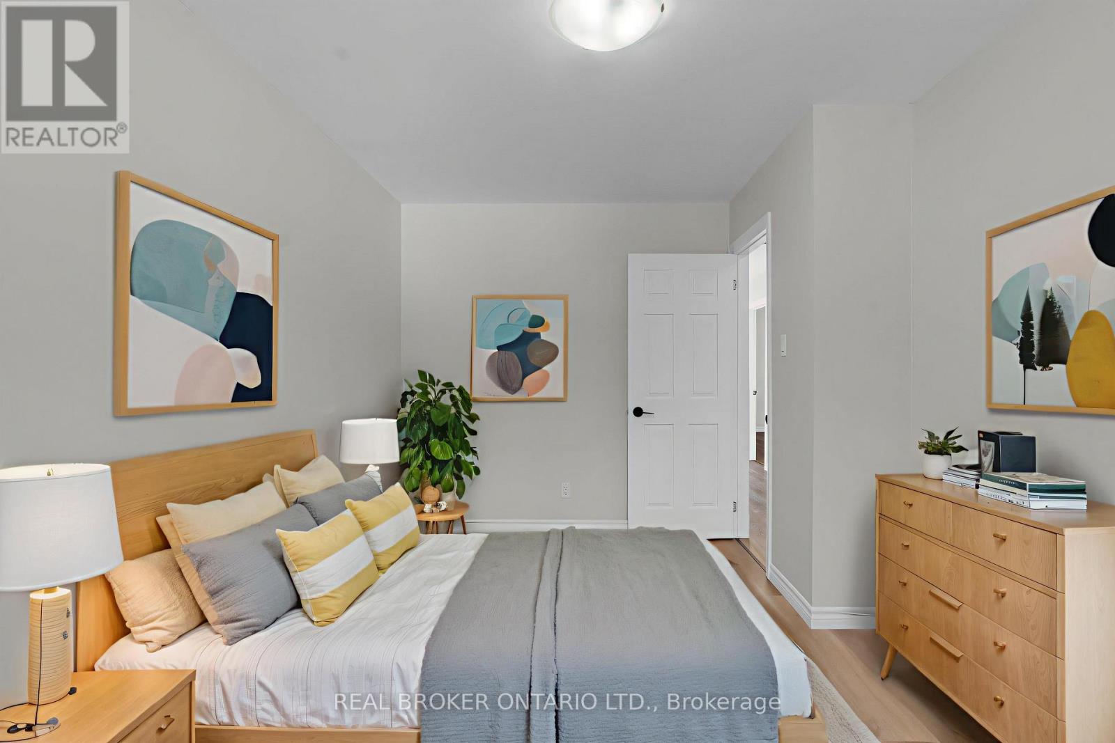 3392 Lee Avenue, Severn (West Shore), Ontario  L0K 1G0 - Photo 14 - S12844226