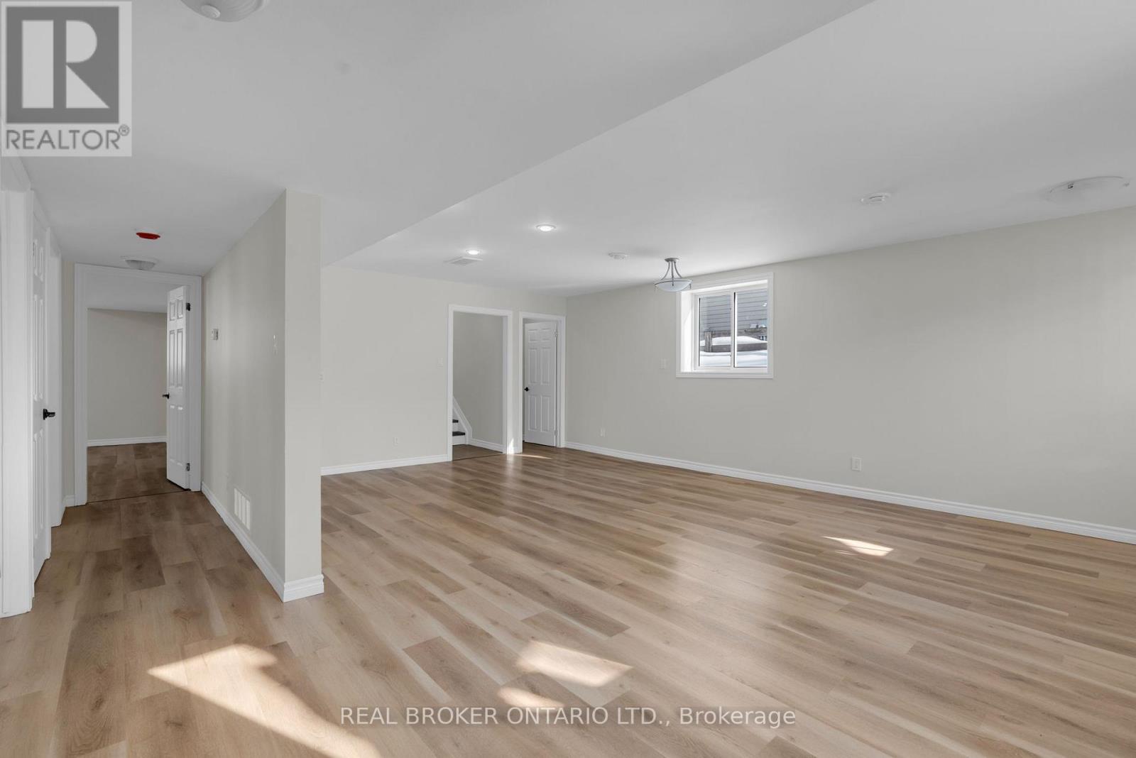 3392 Lee Avenue, Severn (West Shore), Ontario  L0K 1G0 - Photo 20 - S12844226