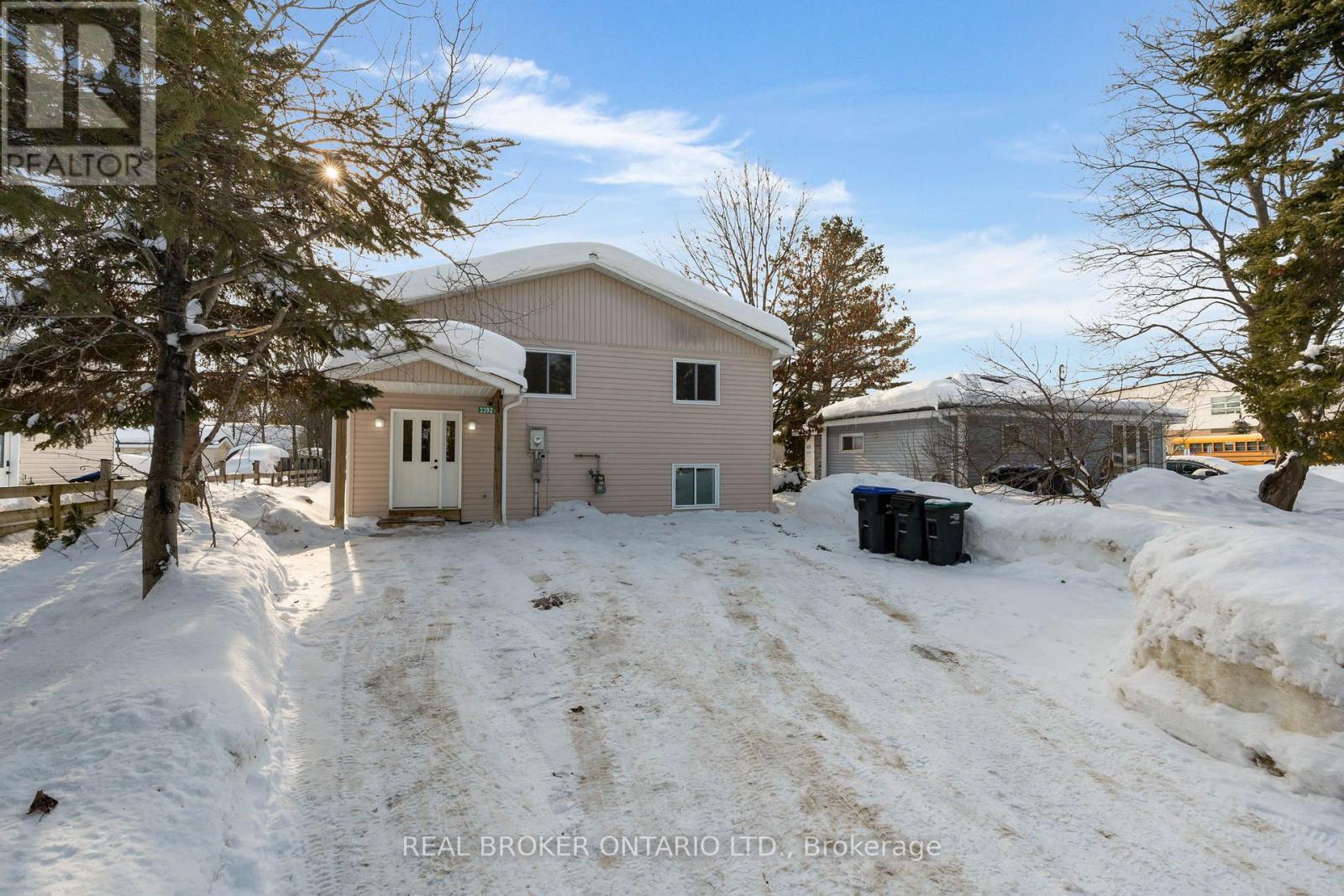 3392 Lee Avenue, Severn (West Shore), Ontario  L0K 1G0 - Photo 38 - S12844226