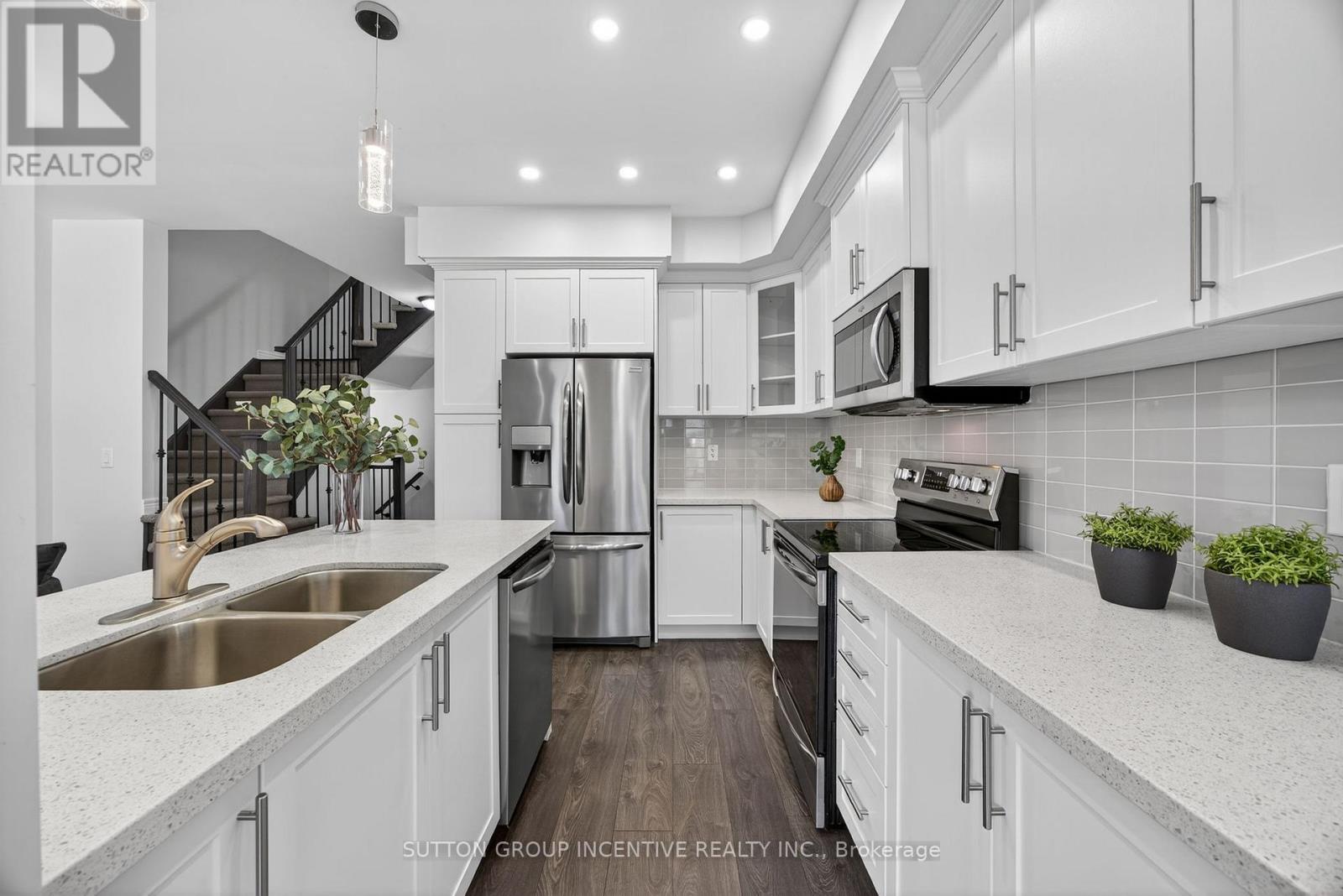 17 Churchlea Mews, Orillia, Ontario  L3V 8K9 - Photo 12 - S12844228