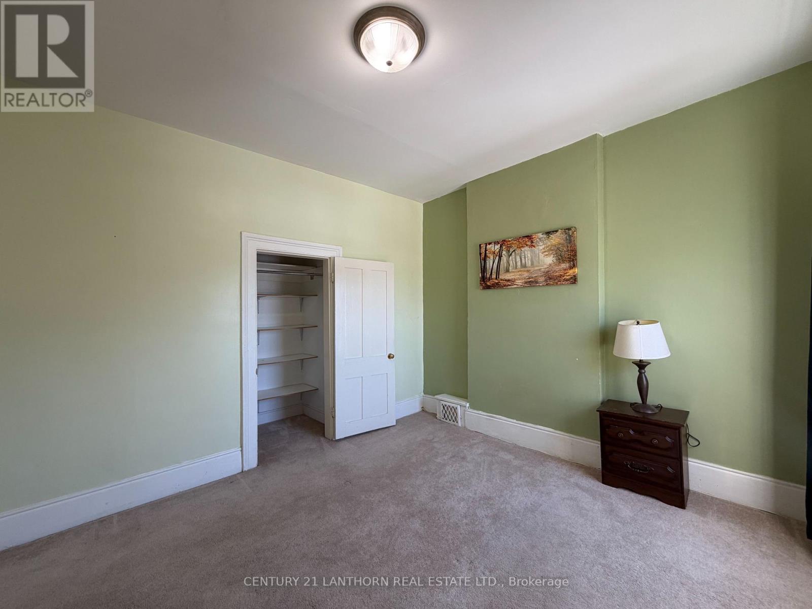 48 Queen Street, Quinte West, Ontario  K8V 4X6 - Photo 14 - X12776698