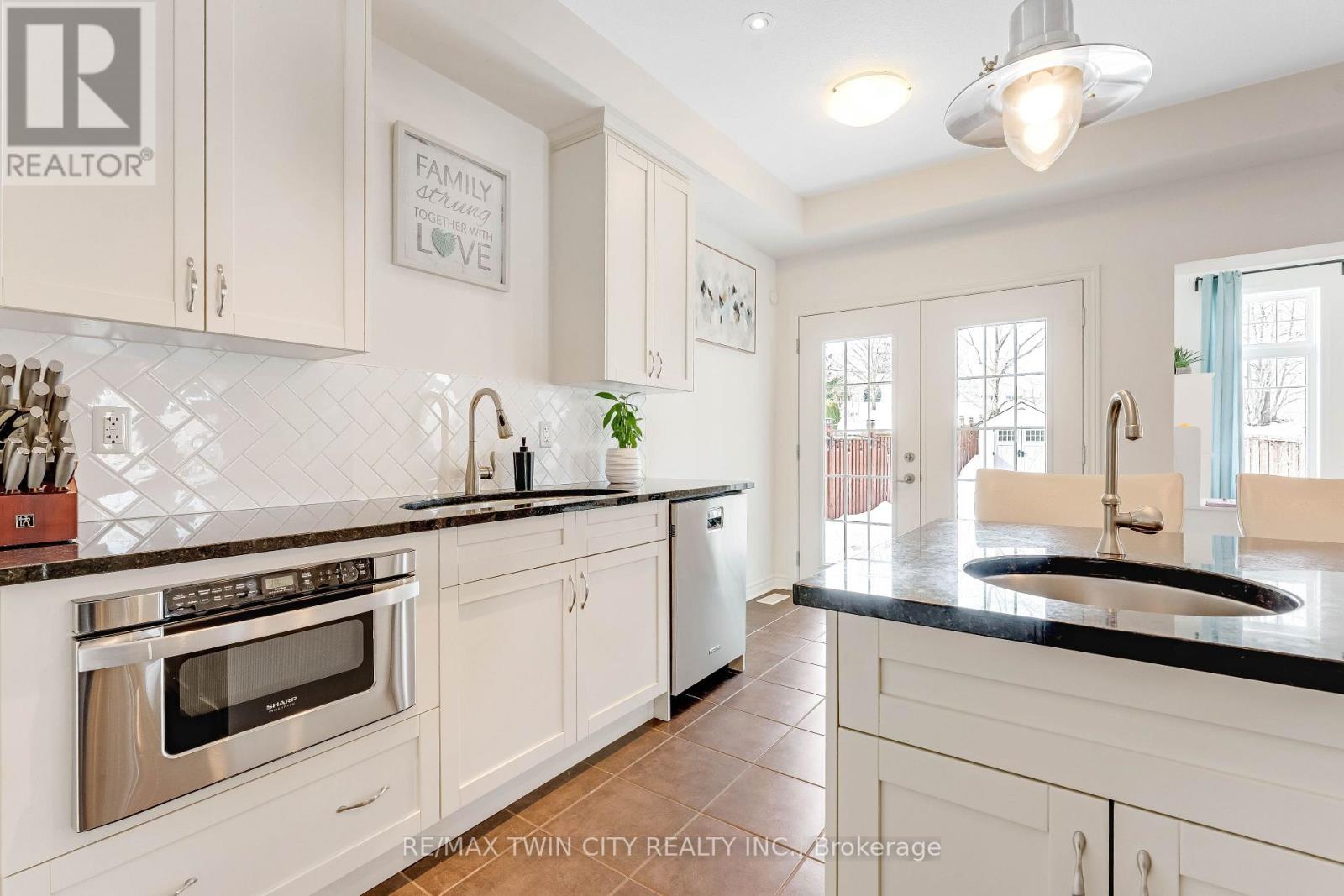 127 Eliza Avenue, Kitchener, Ontario  N2E 0C5 - Photo 14 - X12839018