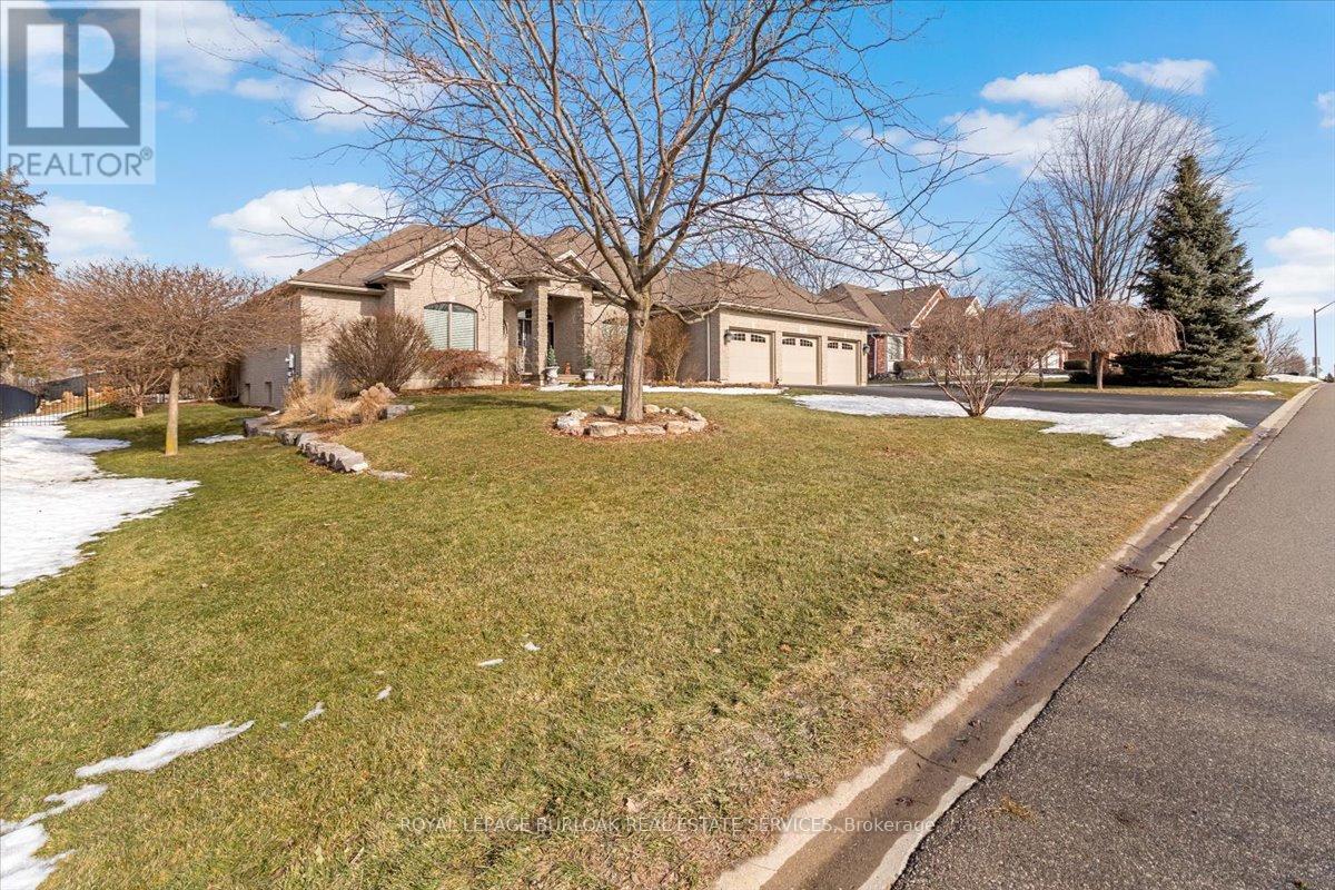 21 FARROW ROAD, brantford, Ontario