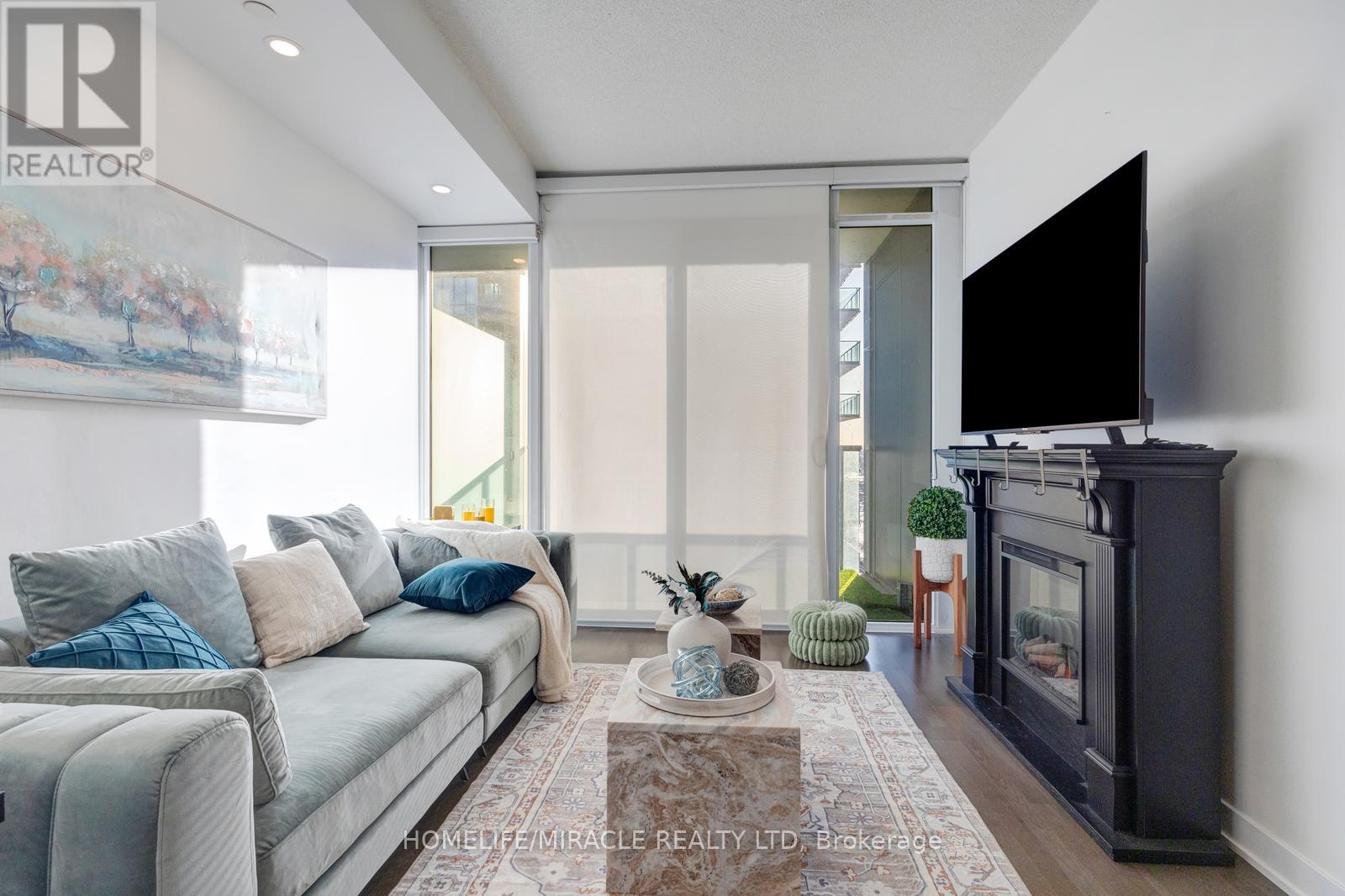 2202 - 90 Park Lawn Road, Toronto, Ontario  M8Y 0B6 - Photo 11 - W12844048