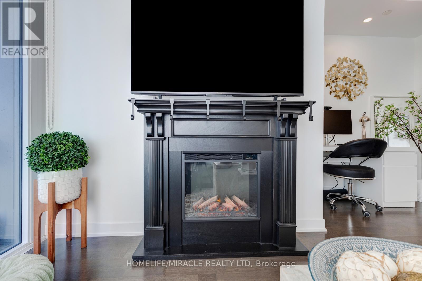 2202 - 90 Park Lawn Road, Toronto, Ontario  M8Y 0B6 - Photo 16 - W12844048