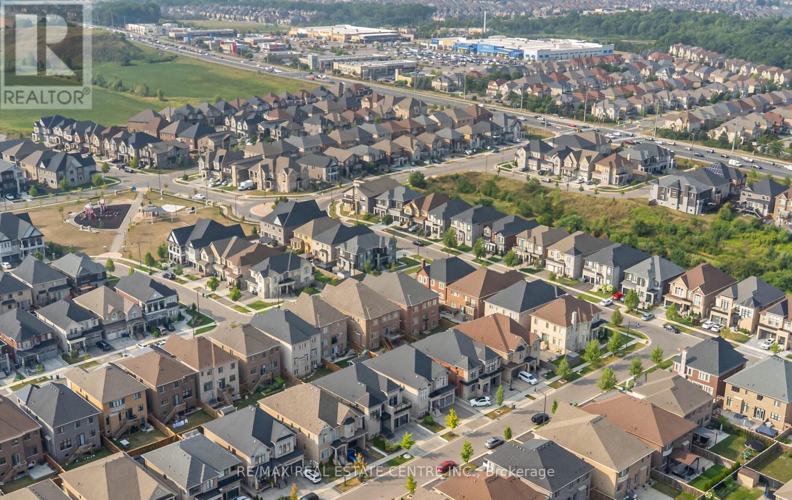 9 Rolling Acres Drive, Brampton (Northwest Brampton), Ontario  L6X 5P3 - Photo 50 - W12844064