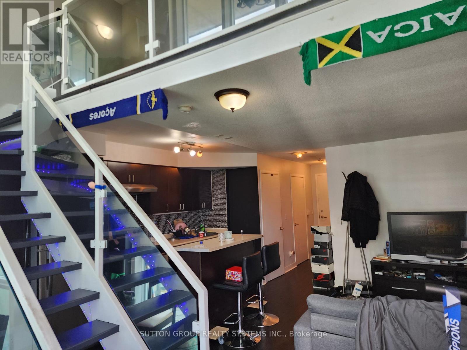 1907 - 155 Legion Road N, Toronto, Ontario  M8Y 0A7 - Photo 10 - W12844066