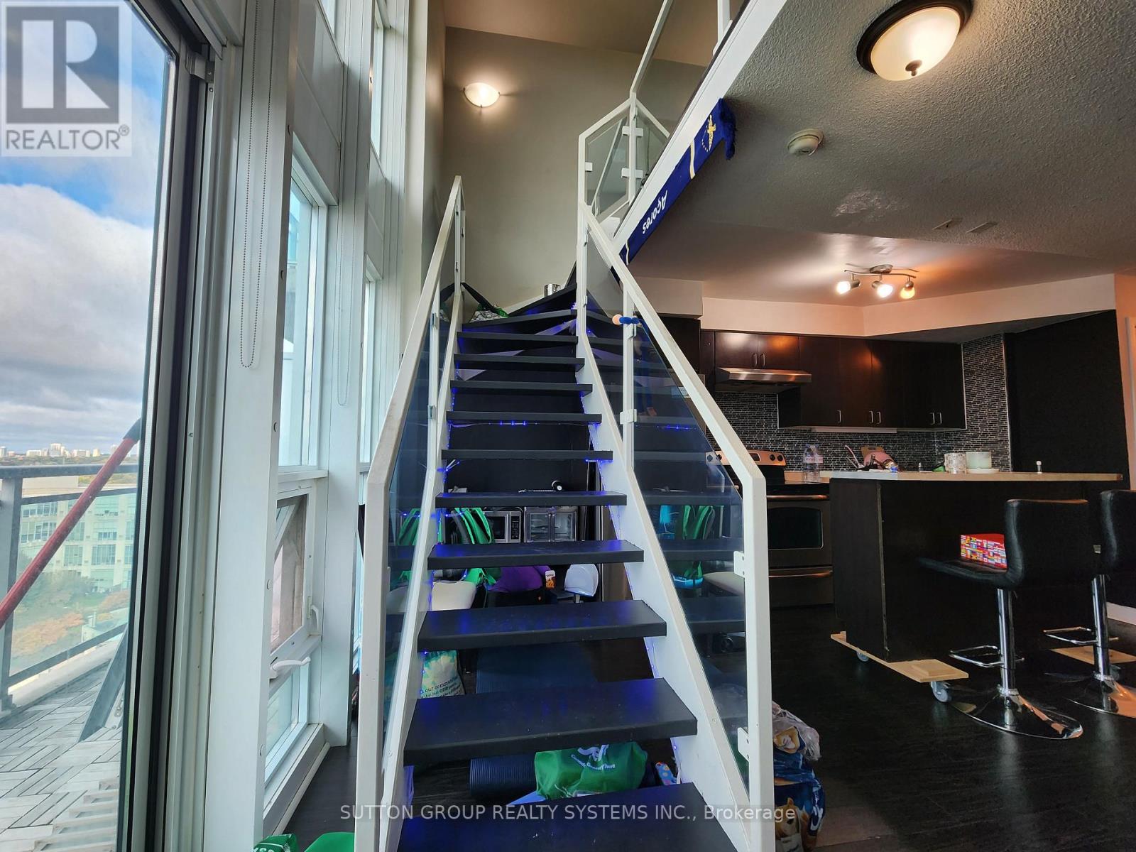 1907 - 155 Legion Road N, Toronto, Ontario  M8Y 0A7 - Photo 11 - W12844066