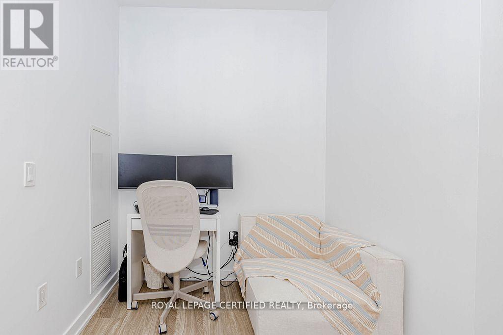 3212 - 4055 Parkside Village Drive, Mississauga, Ontario  L5B 0K8 - Photo 7 - W12844090