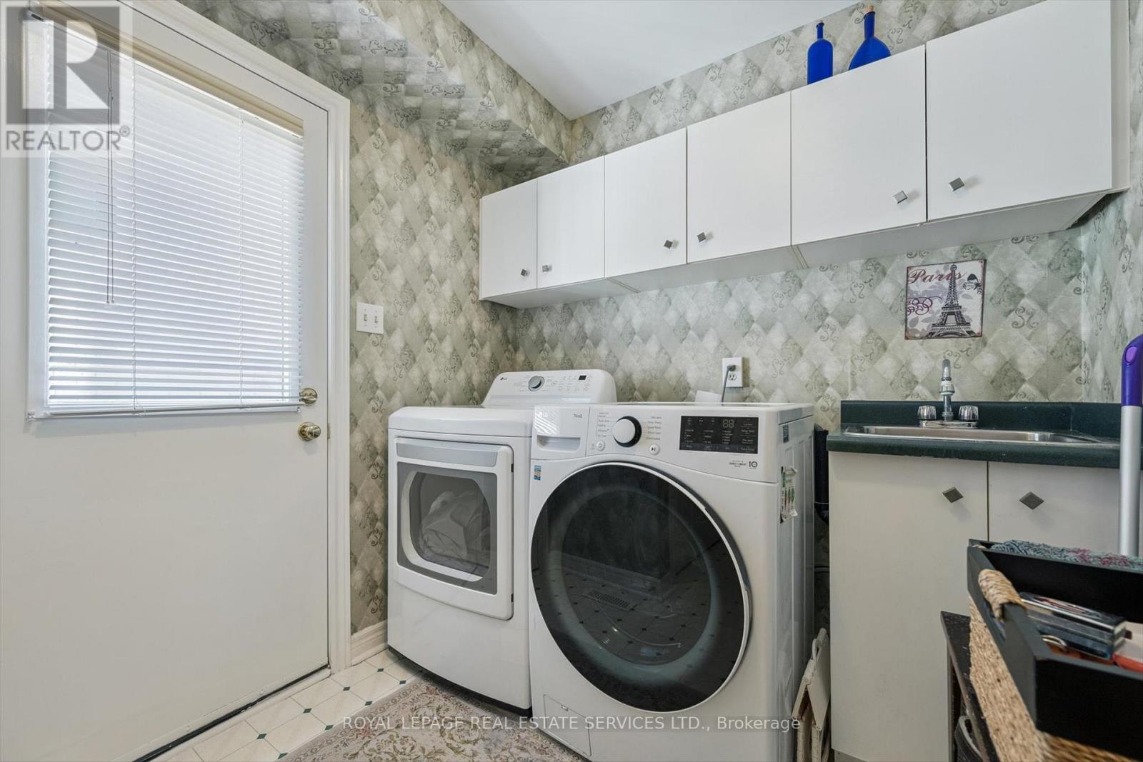 2020 Peak Place, Oakville, Ontario  L6H 5T2 - Photo 22 - W12844096