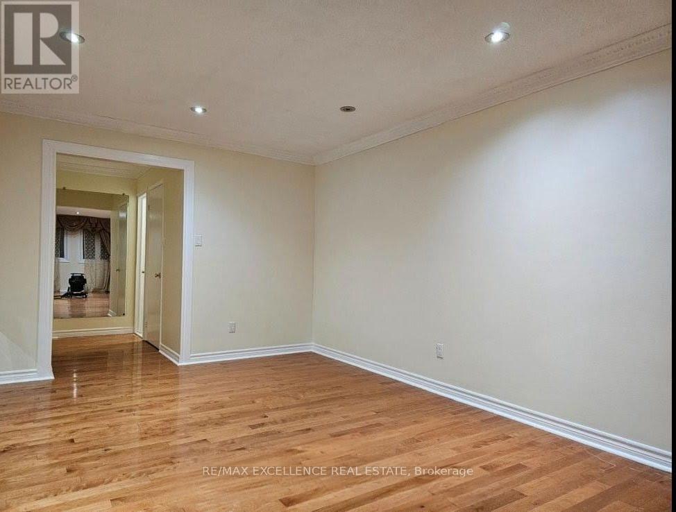 58 O'hara Place, Brampton, Ontario  L6Y 3R8 - Photo 11 - W12844102