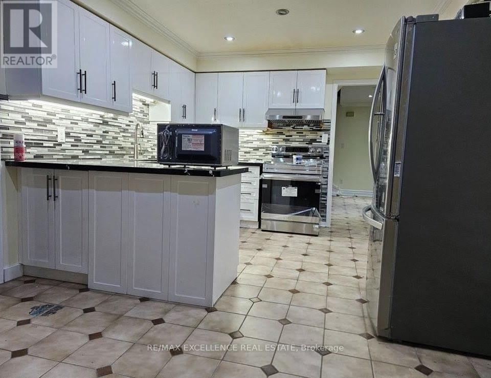 58 O'hara Place, Brampton, Ontario  L6Y 3R8 - Photo 7 - W12844102