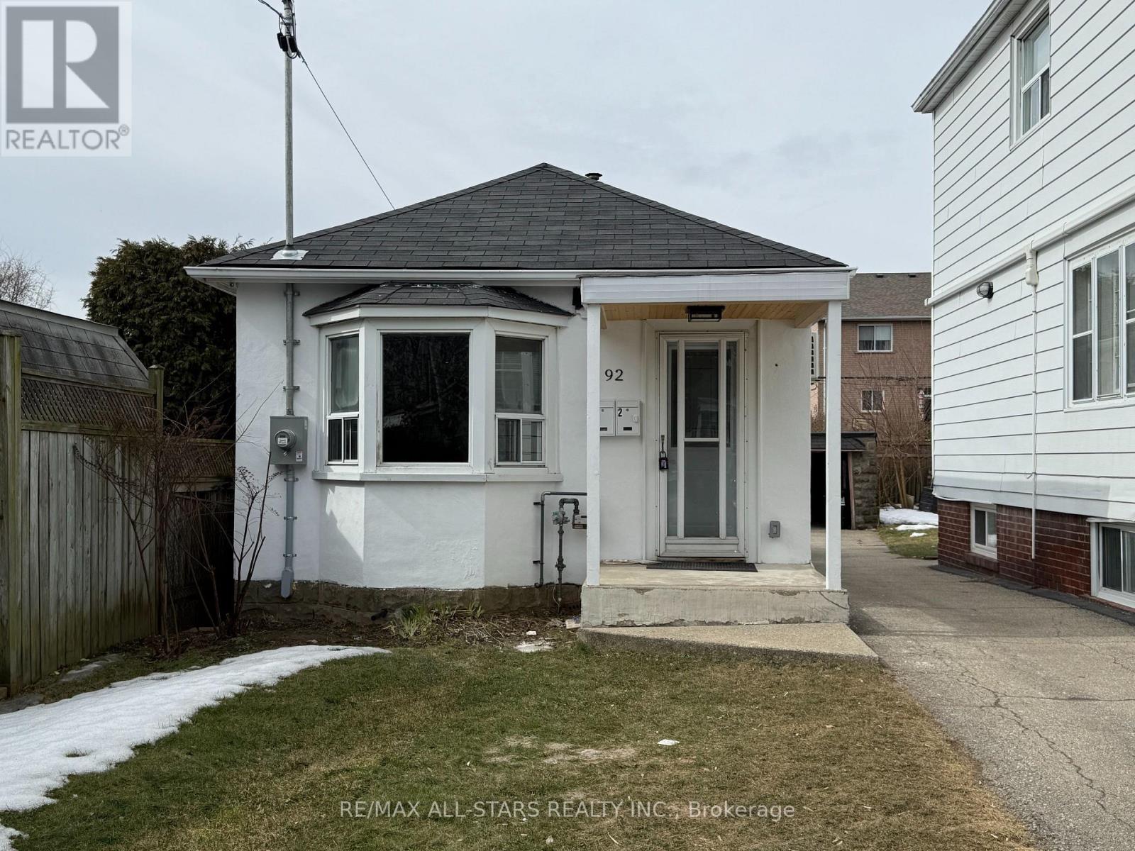 2 - 92 THIRTY NINTH STREET, Toronto, Ontario