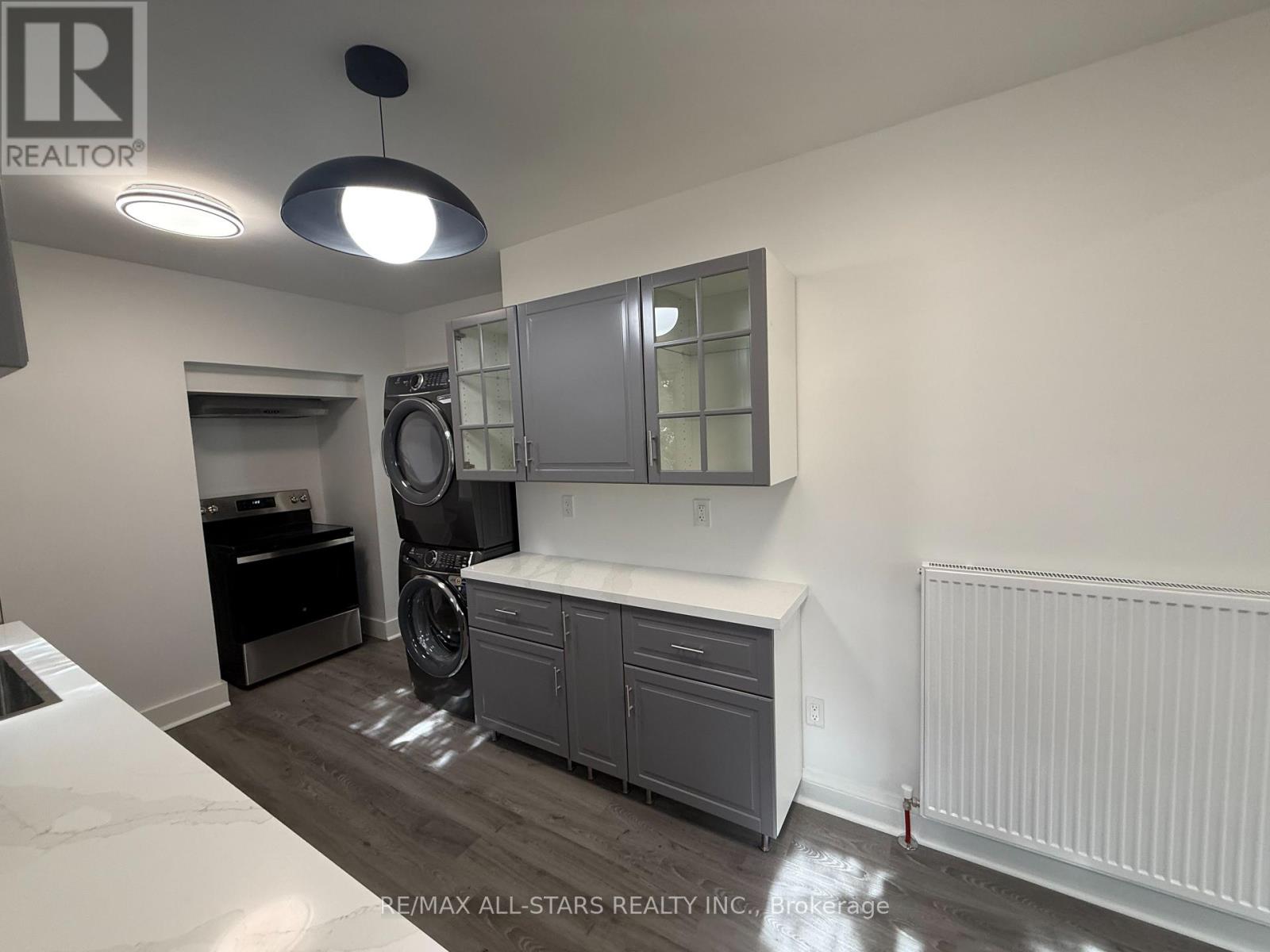 2 - 92 Thirty Ninth Street, Toronto (Long Branch), Ontario  M8W 3M7 - Photo 13 - W12844106