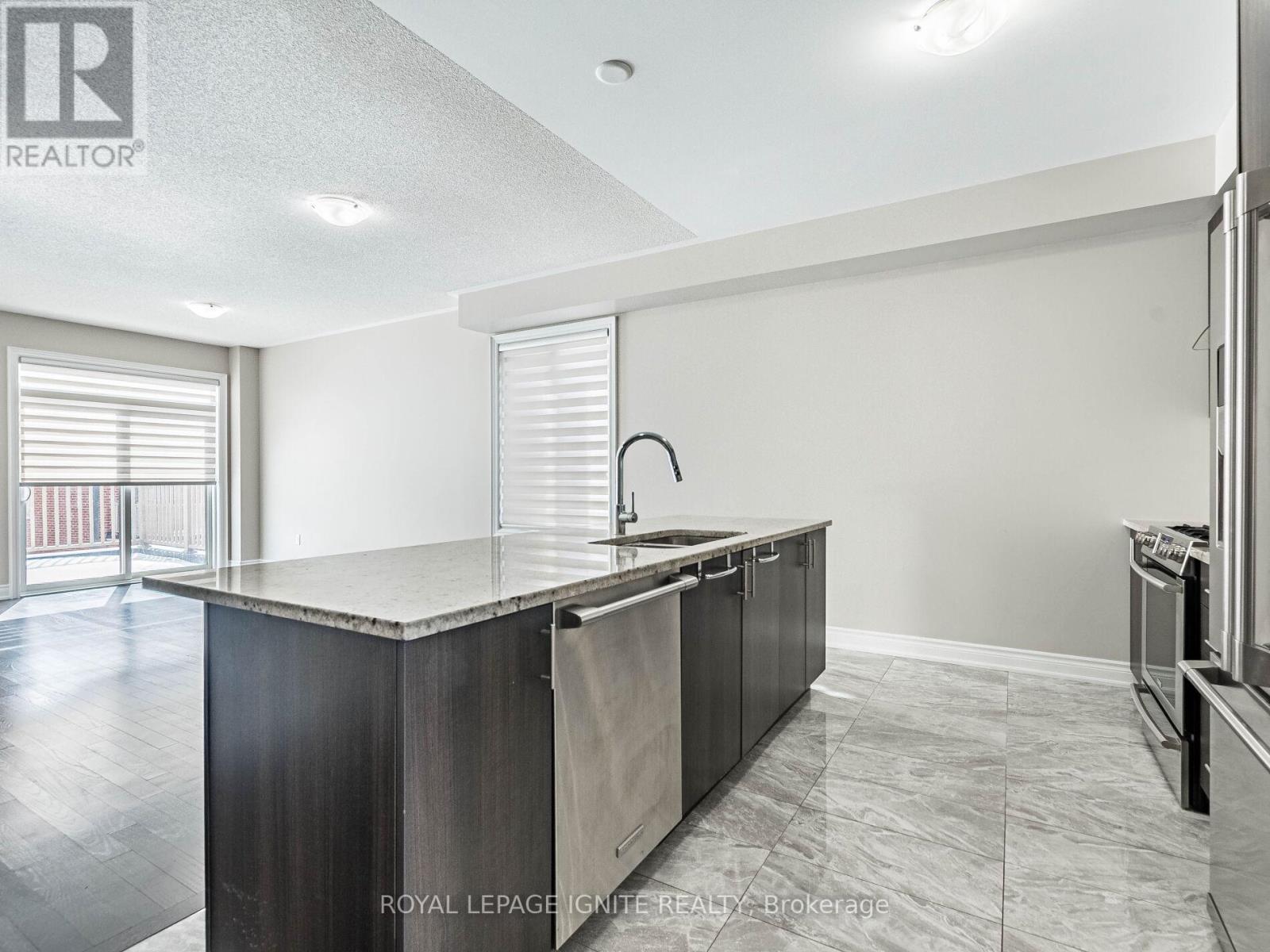 15 Temple Manor Road, Brampton, Ontario  L6Y 6C4 - Photo 28 - W12844112