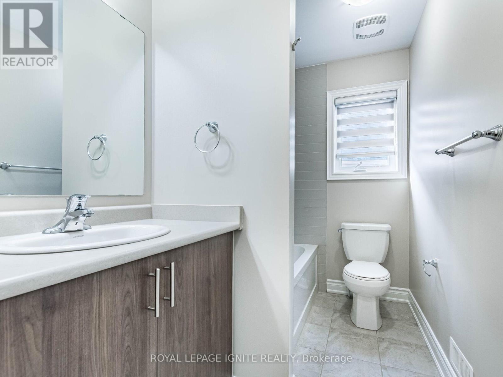 15 Temple Manor Road, Brampton, Ontario  L6Y 6C4 - Photo 47 - W12844112