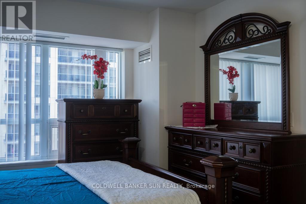 1111 - 1 MICHAEL POWER PLACE, Toronto, Ontario