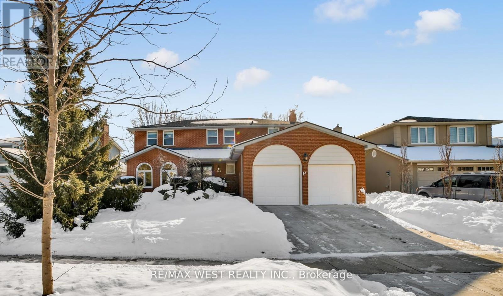 306 PINEGROVE ROAD, Oakville, Ontario