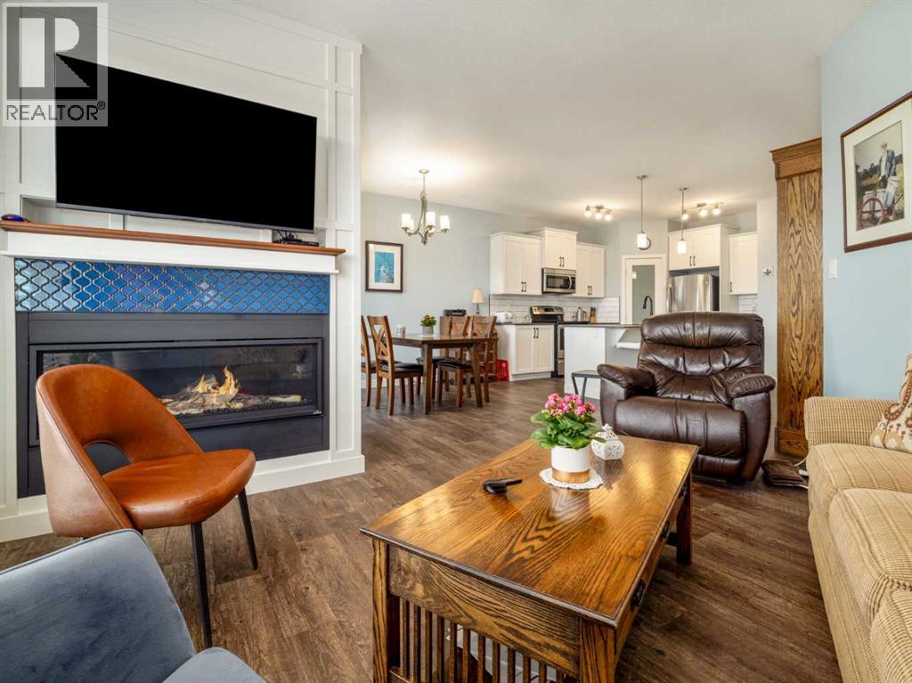 514 Mary Cameron Crescent N, Lethbridge, Alberta  T1H 6V6 - Photo 2 - A2290426