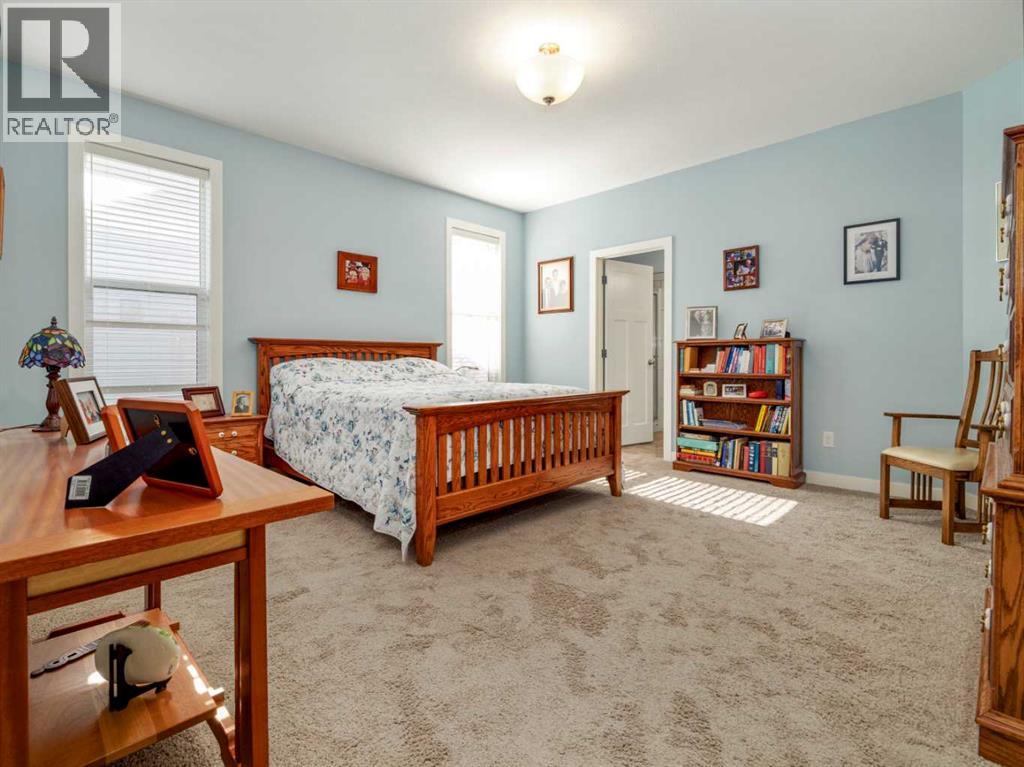 514 Mary Cameron Crescent N, Lethbridge, Alberta  T1H 6V6 - Photo 14 - A2290426