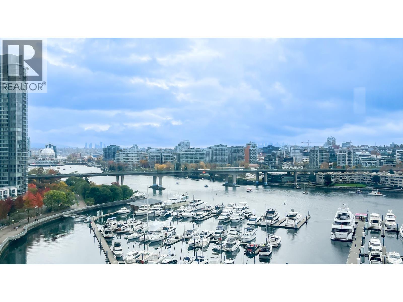 1602 1201 MARINASIDE CRESCENT, Vancouver, British Columbia