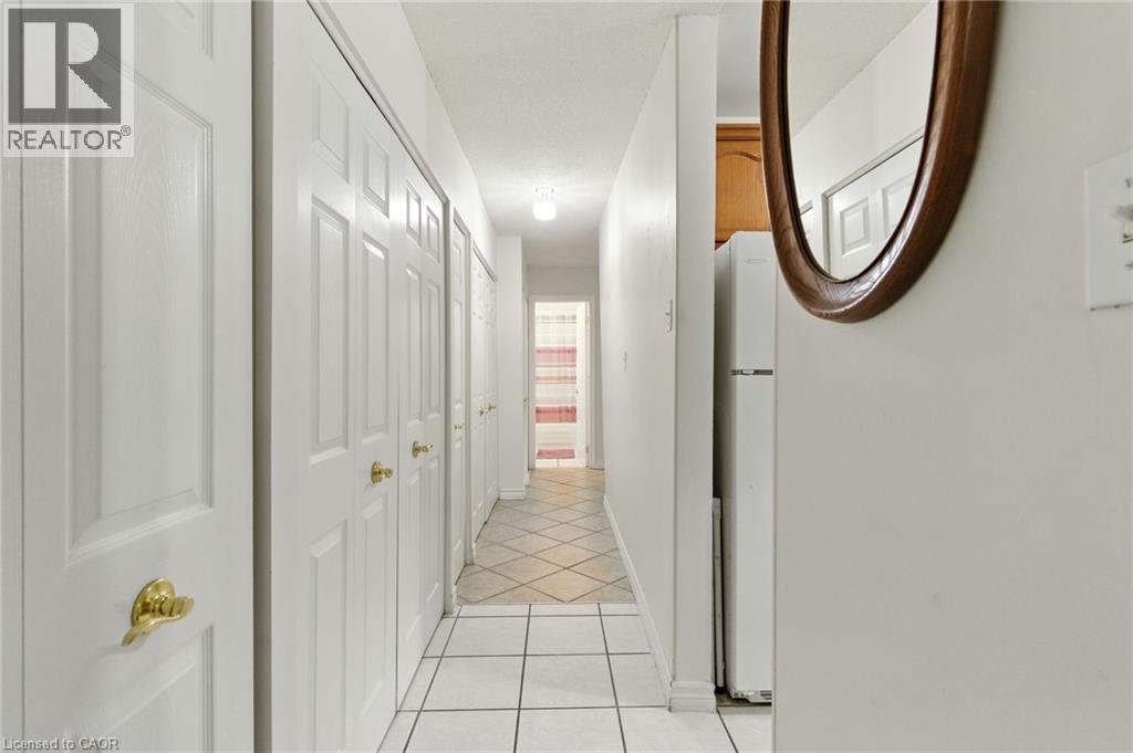 264 Oakdale Avenue Unit# 102, St. Catharines, Ontario  L2P 2K4 - Photo 13 - 40809060