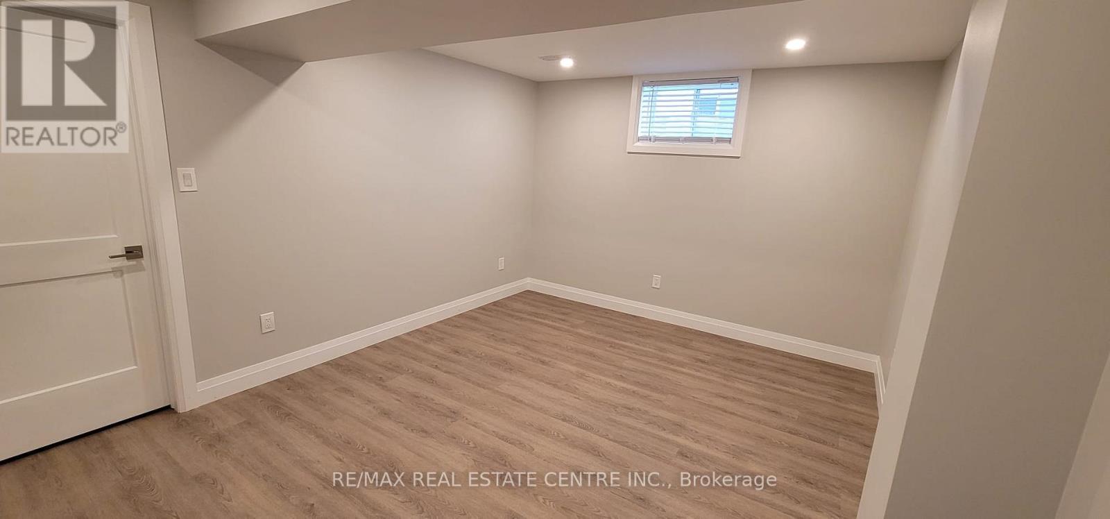 10 Paradise Grove, Niagara-On-The-Lake, Ontario  L0S 1T0 - Photo 18 - X12844062