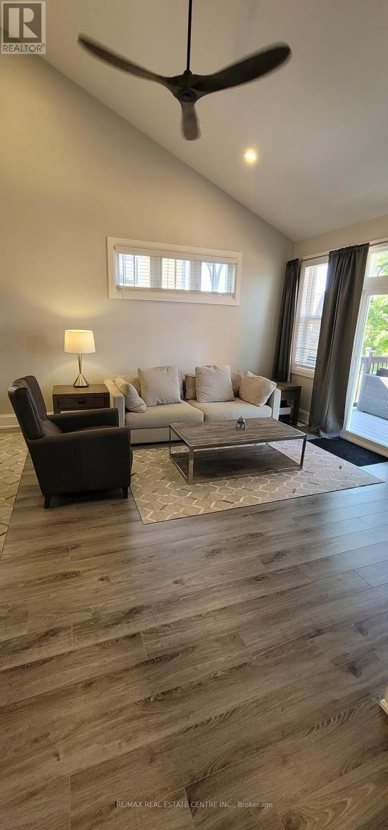 10 Paradise Grove, Niagara-On-The-Lake, Ontario  L0S 1T0 - Photo 6 - X12844062