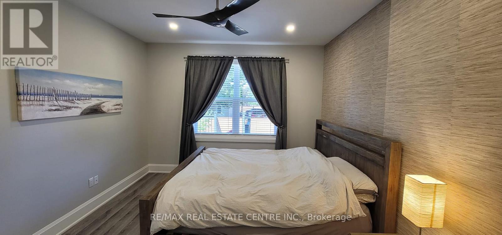 10 Paradise Grove, Niagara-On-The-Lake, Ontario  L0S 1T0 - Photo 8 - X12844062