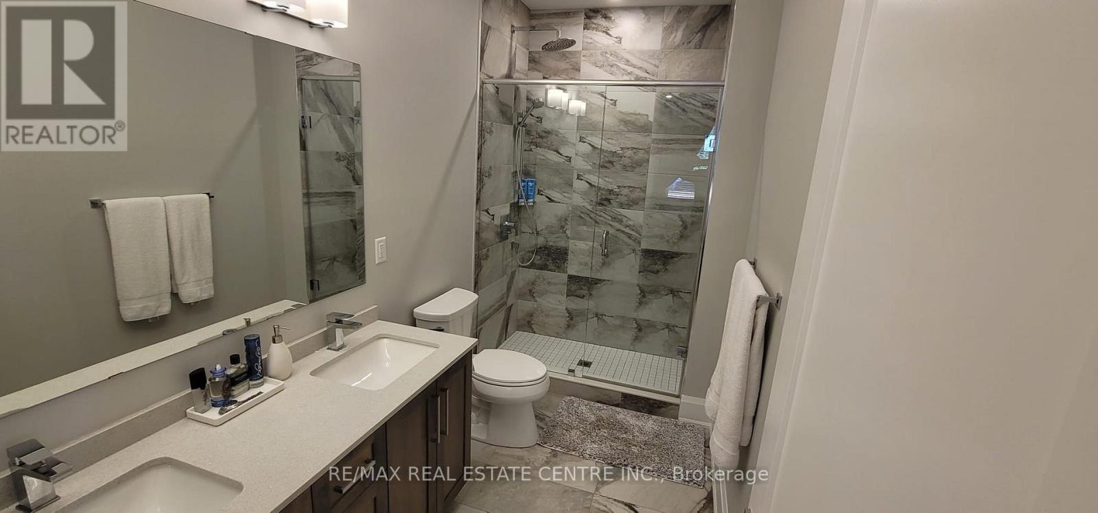 10 Paradise Grove, Niagara-On-The-Lake, Ontario  L0S 1T0 - Photo 9 - X12844062