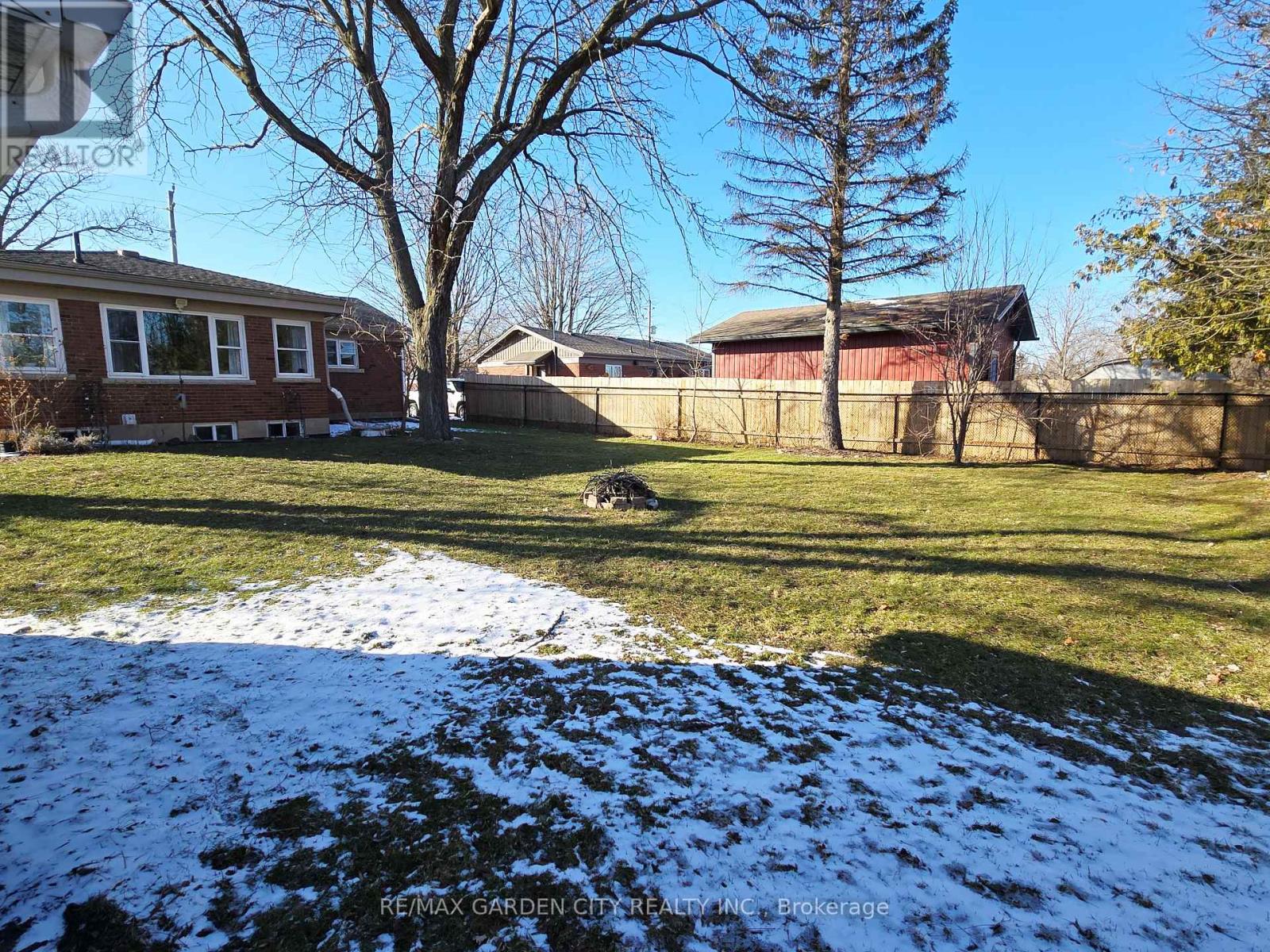 4165 William Street, Lincoln, Ontario  L3J 0K7 - Photo 27 - X12844172